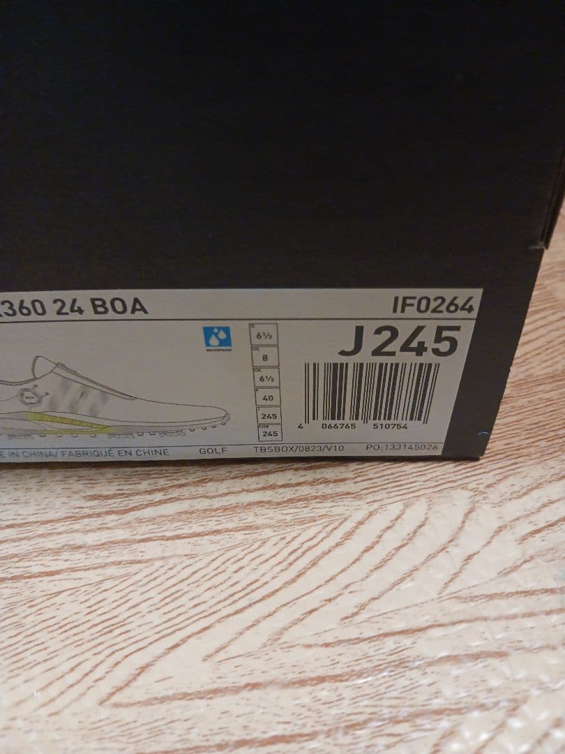 adidas BOOST ゴルフシューズ ホワイト/グリーン