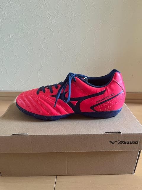 Mizuno サッカートレーニングシューズ レッド/ネイビ　24.5