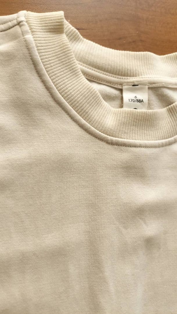 lululemon　希少　クロップドトップス