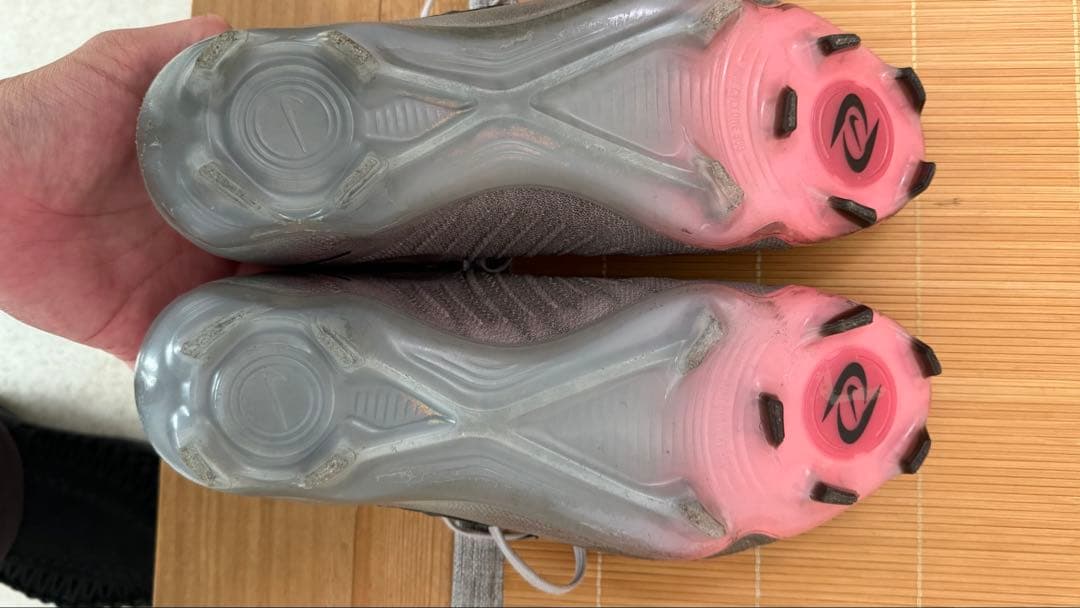Nike サッカースパイク　ファントムGX