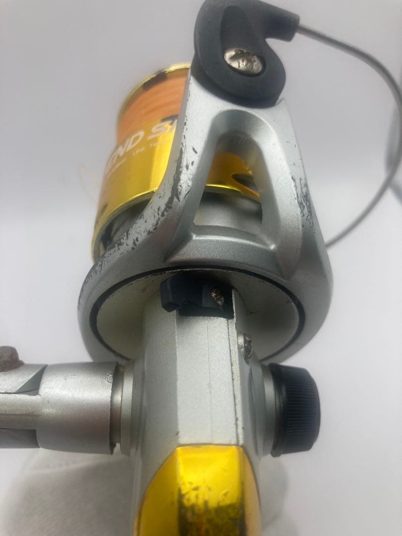 B Daiwa 2000LBC TR-30 スピニングリール