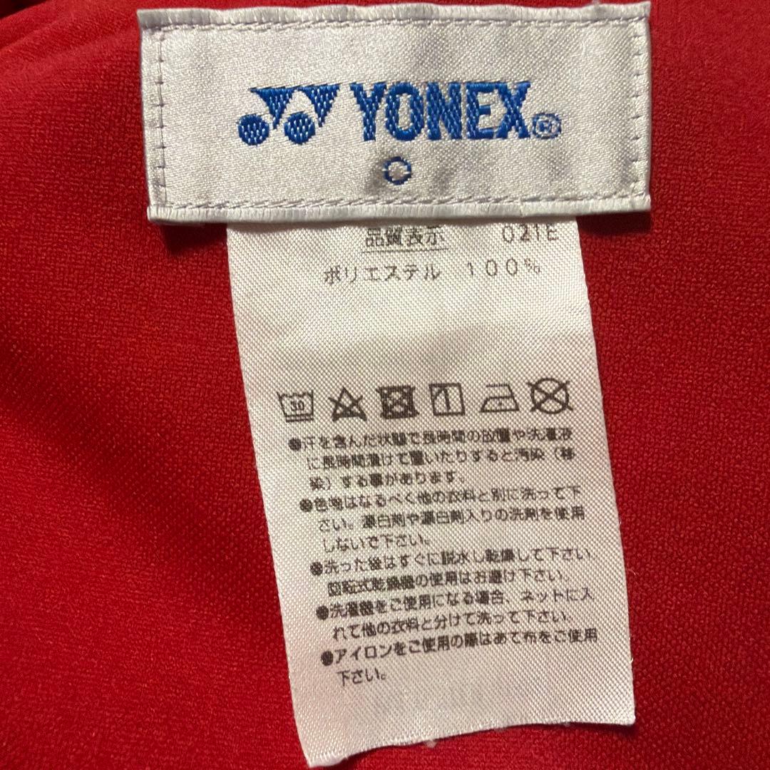 YONEX 赤 ショートパンツ