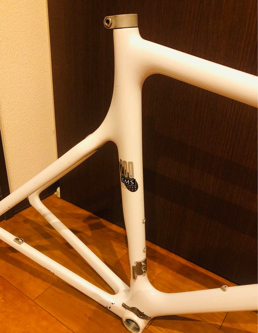 Kestrelトライアスロン　ロードバイクフレーム