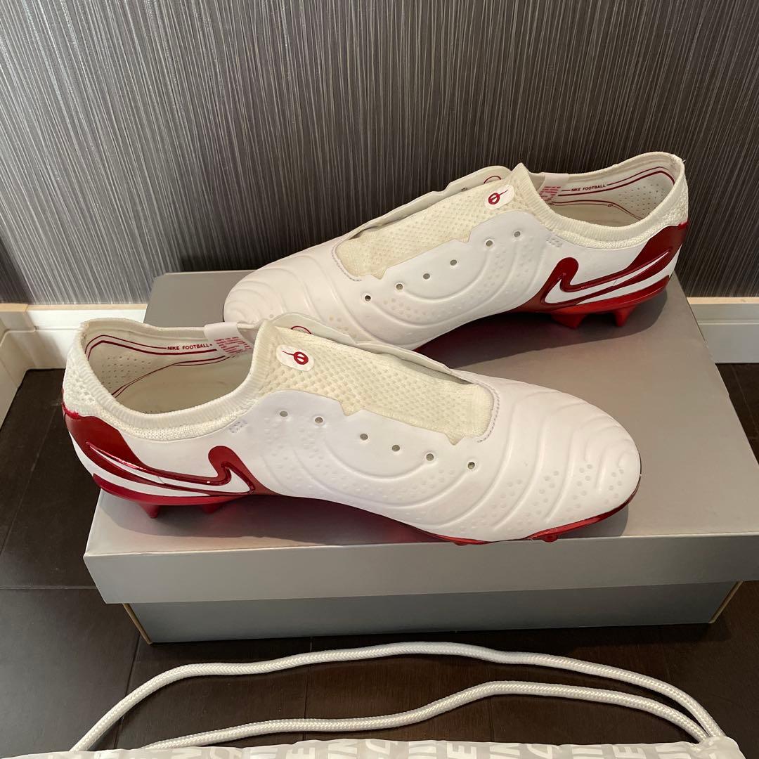 NIKE ナイキティエンポレジェンド10エリートFG