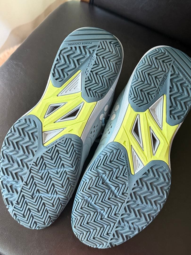 YONEX 26.0cm ヨネックス パワークッション 【美品】 テニスシューズ