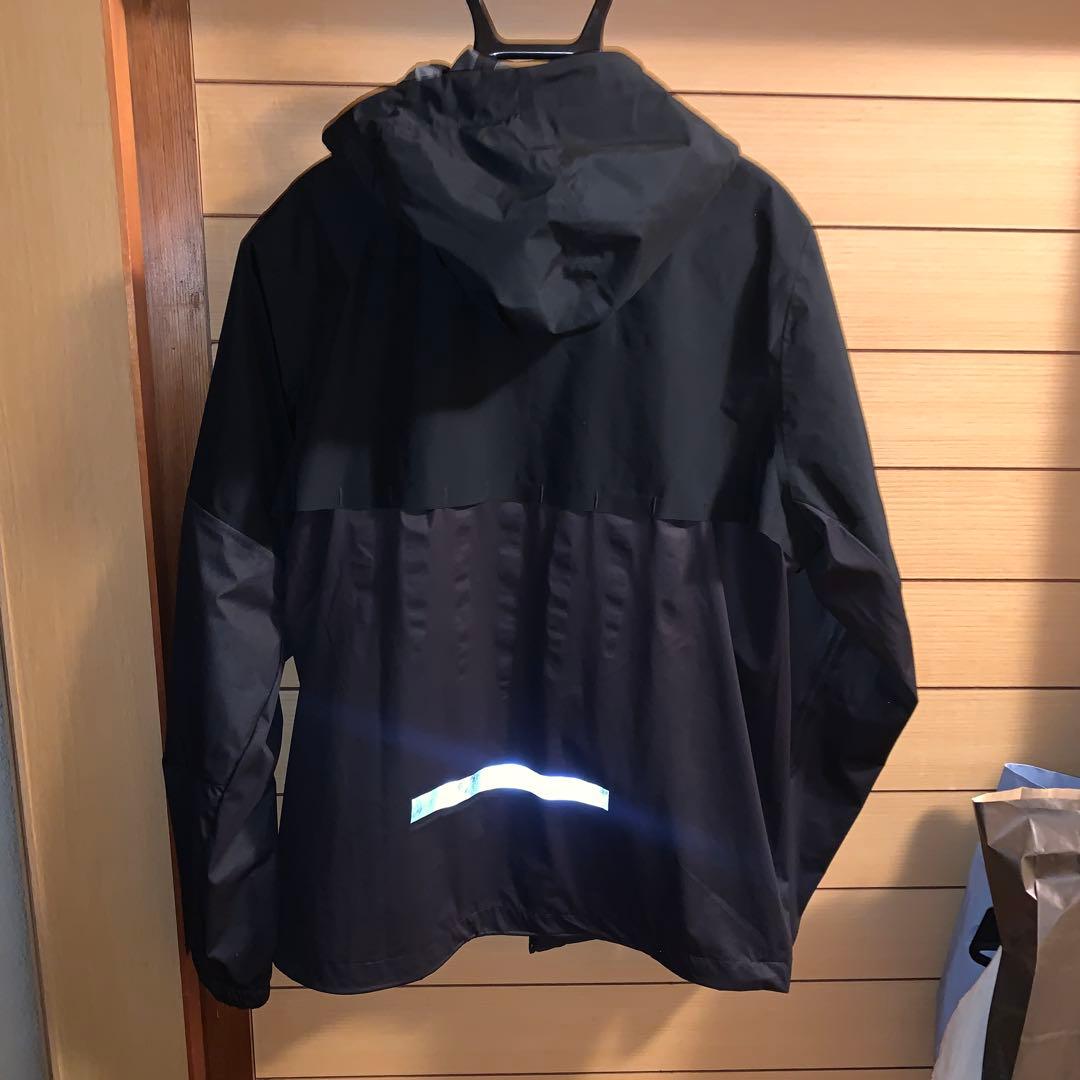 Nike STORM-FIT ADV エアロガミ