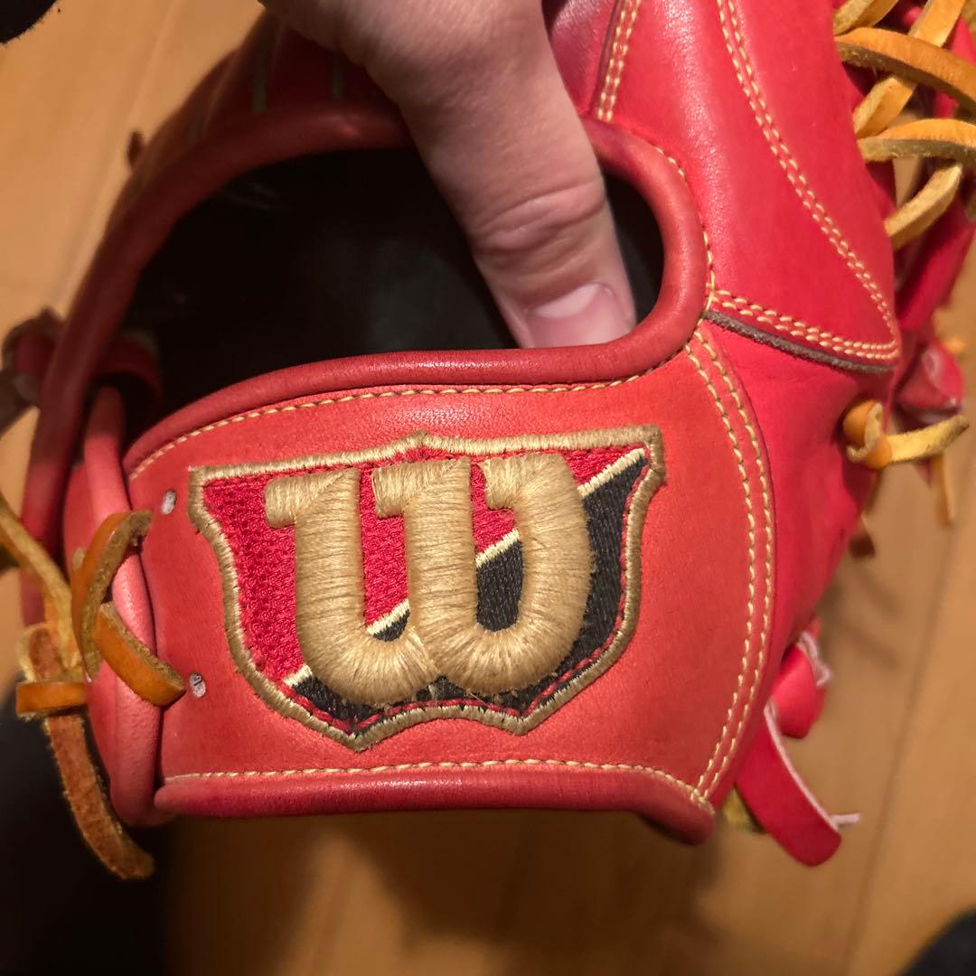 【美品】Wilson 軟式野球用グローブ 赤　れれれ
