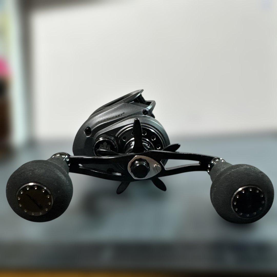 アブガルシア レボビースト40-HS 右巻 美品