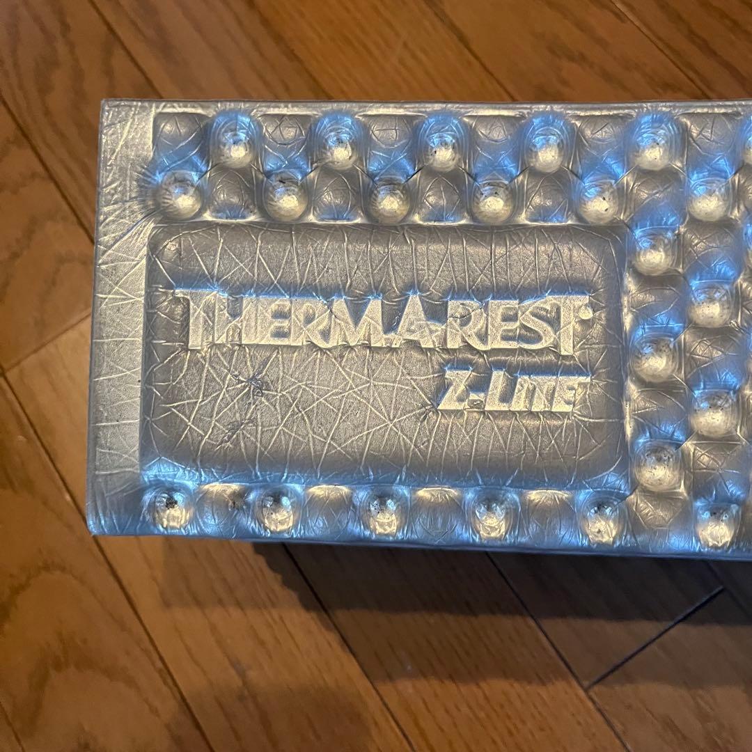 THERMAREST クローズドセルマットレス Zライト ソル レギュラー