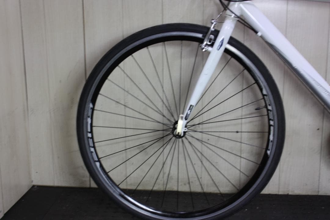 PRECISION SPORT アルミ 24速 510mm クロスバイク 白