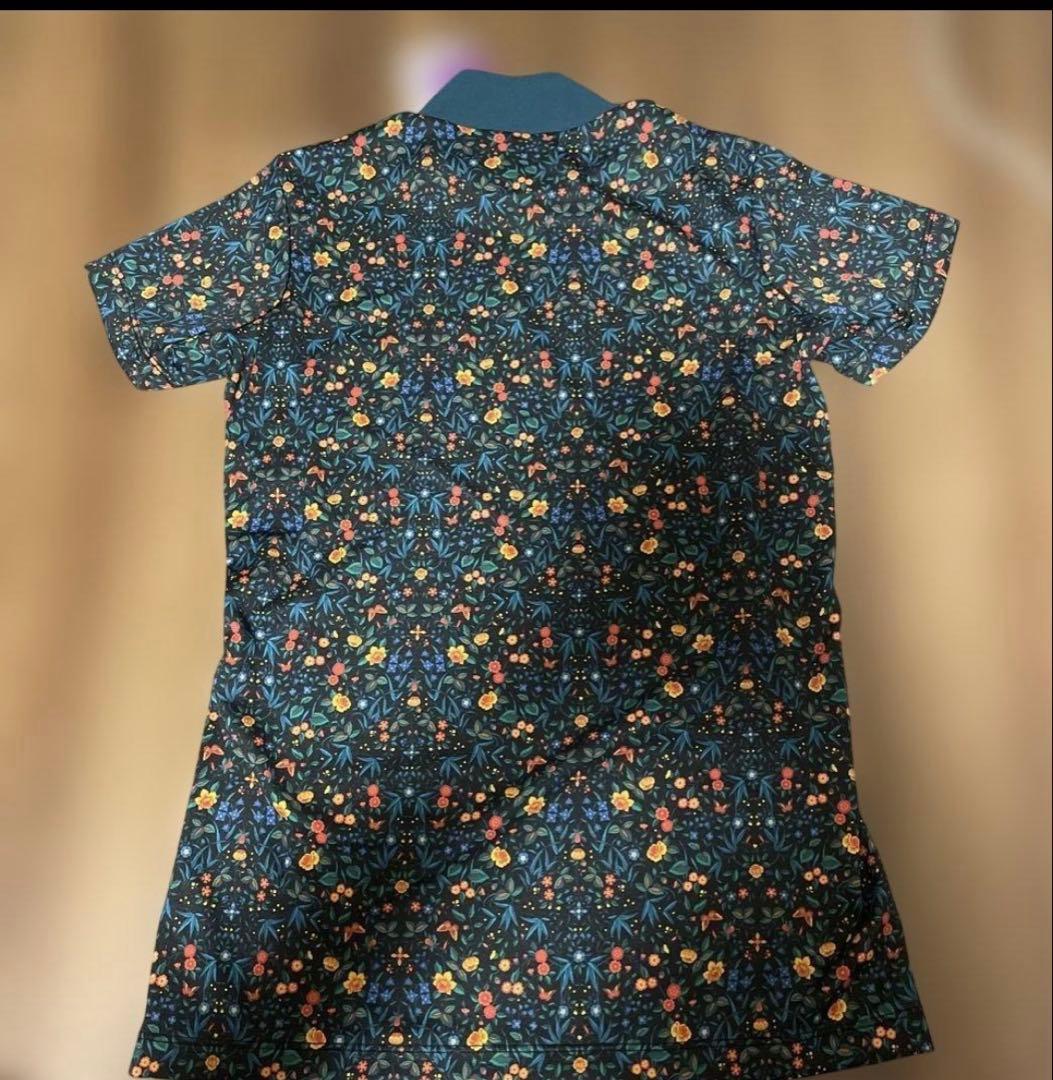 DESCENTE 花柄ハイネックTシャツ Sサイズ 新品