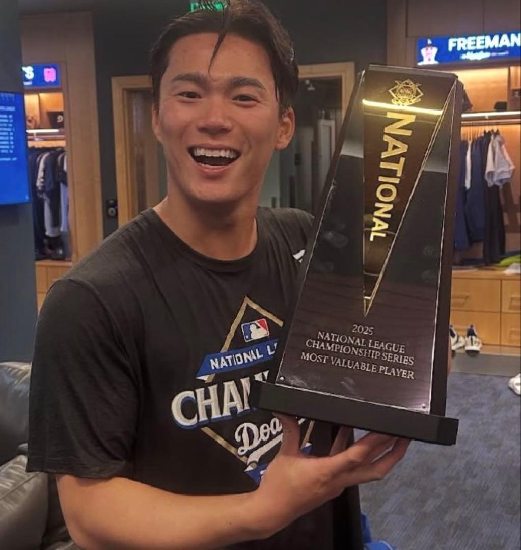 【新品未開封】Dodgers 2025年ナショナルリーグチャンピオンTシャツ