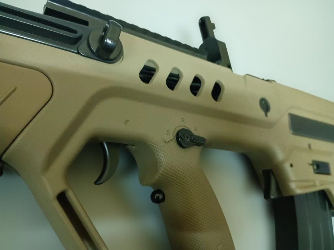 東京マルイ　Boy's HG TAVOR 21 FDE 電動ガン 10才以上