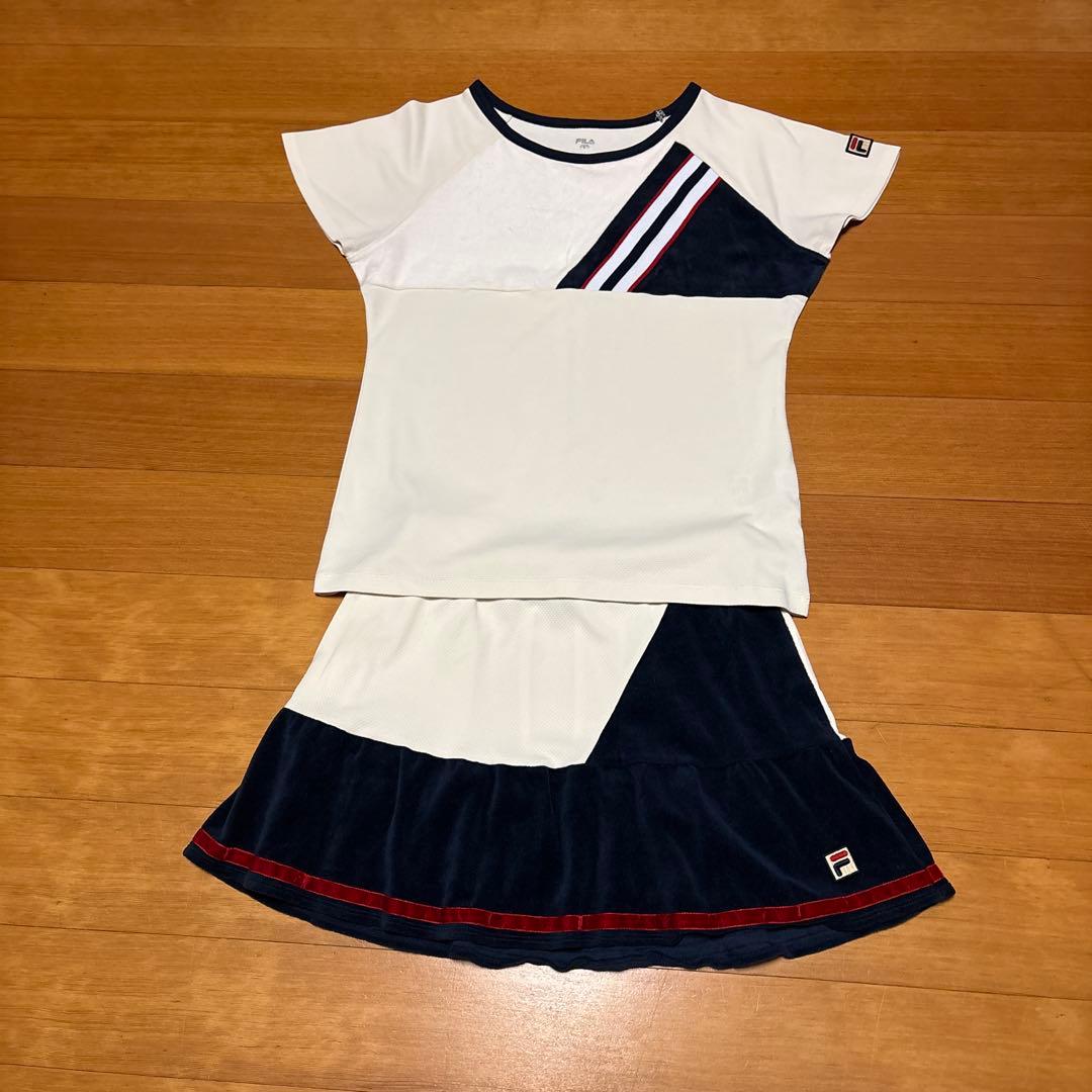 フィラ　テニスウェア　上下セット