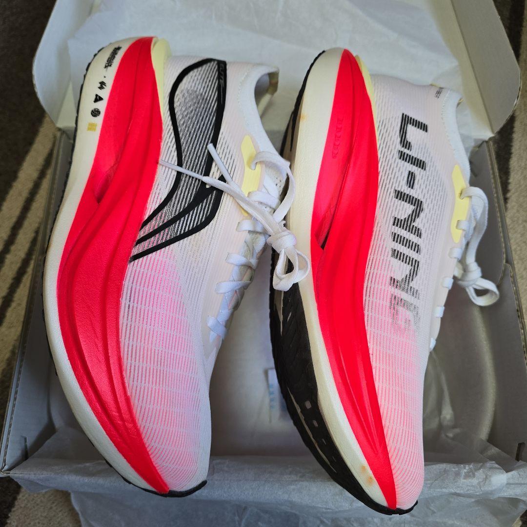 LI-NING FEIDIAN5 ELITE フェーディアン5エリート　US8