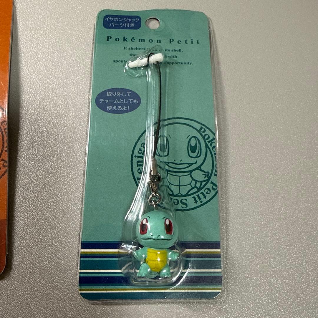 ポケモンセンター Petit ストラップ フシギダネ ヒトカゲ ゼニガメ