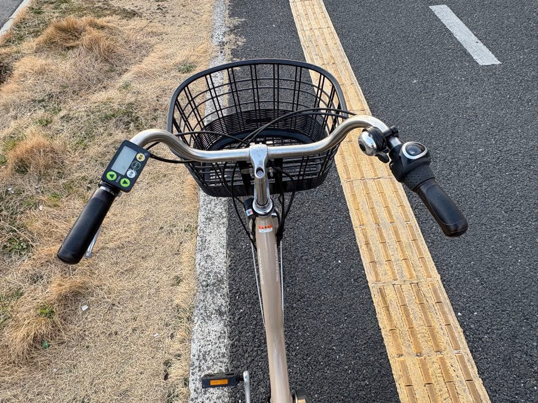 中古YAMAHA電動アシスト自転車　12.3Ah 大阪　023