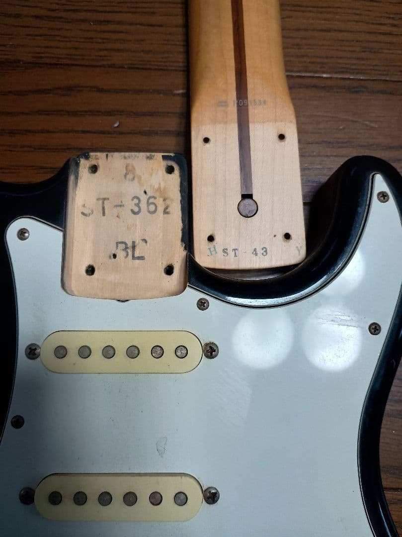 fender japan ストラトキャスター　MADE IN JAPAN