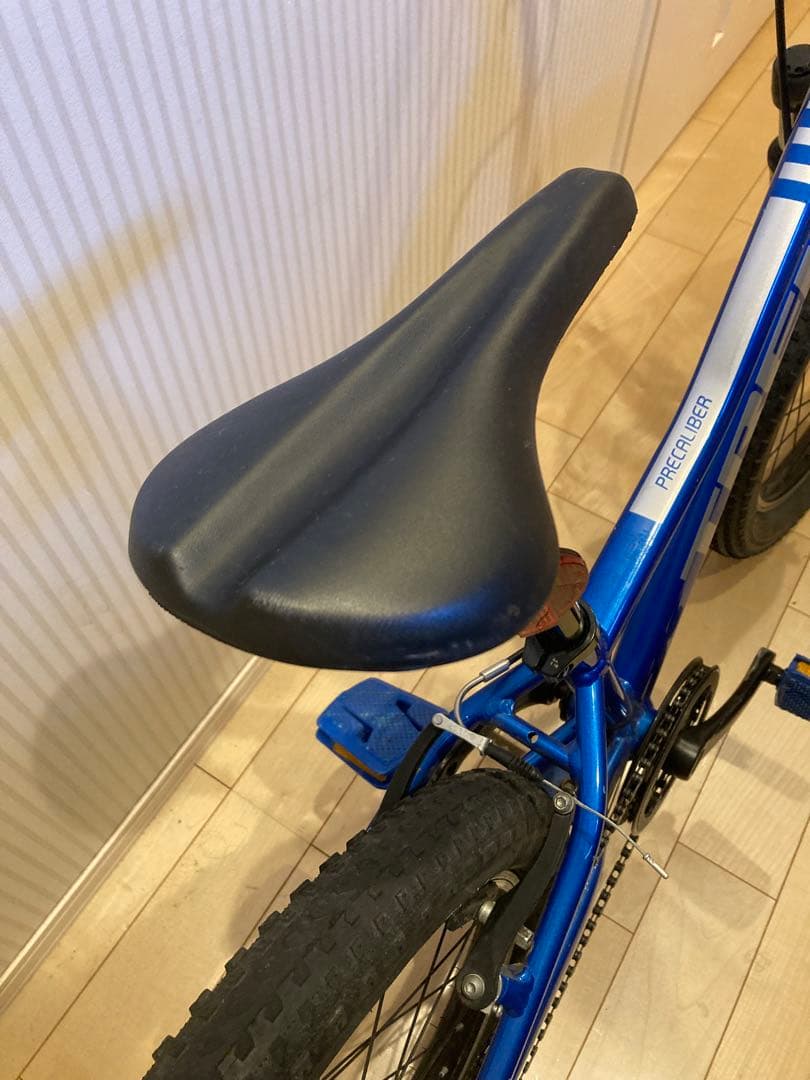 Trek キッズバイク 青 7速ギア　防犯登録解除済