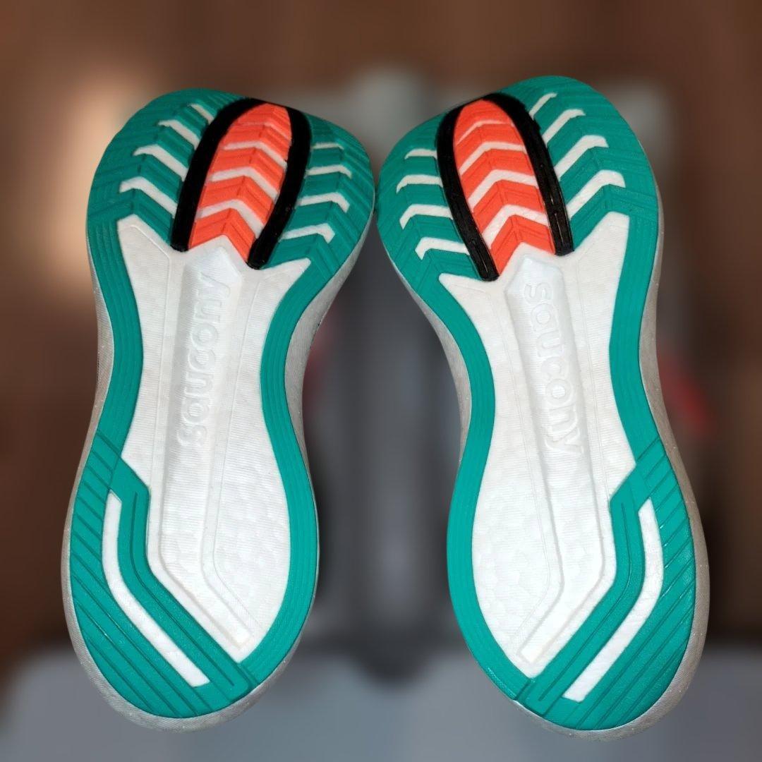 サッカニー エンドルフィンプロ2 Saucony Endorphin PRO2