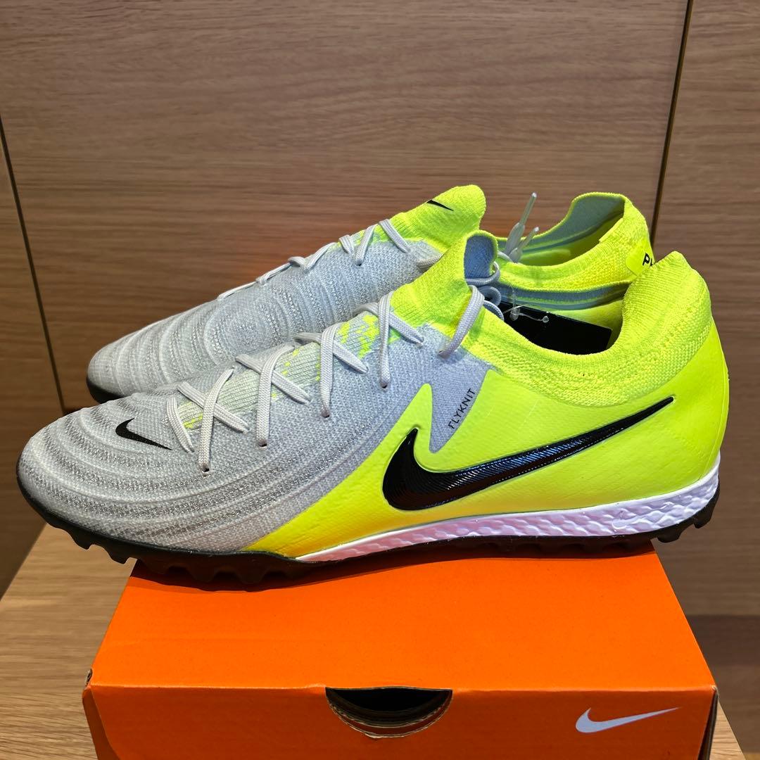 シューズ NIKE PHANTOM GX II PRO TF