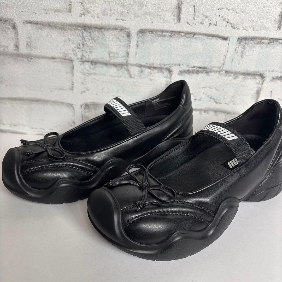【極美品】WOOMII オードリー・ブラック バレエシューズ　サイズ　24.5