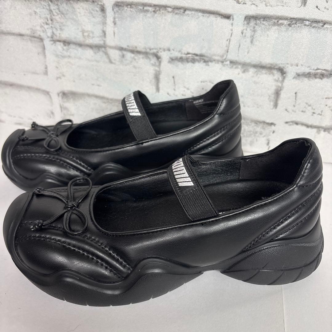 【極美品】WOOMII オードリー・ブラック バレエシューズ　サイズ　24.5