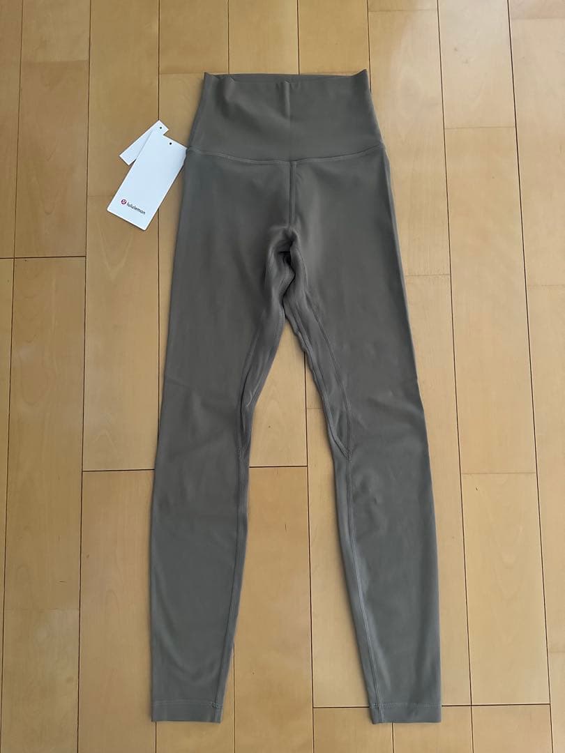 ルルレモン Align™ スーパーハイライズパンツ 26