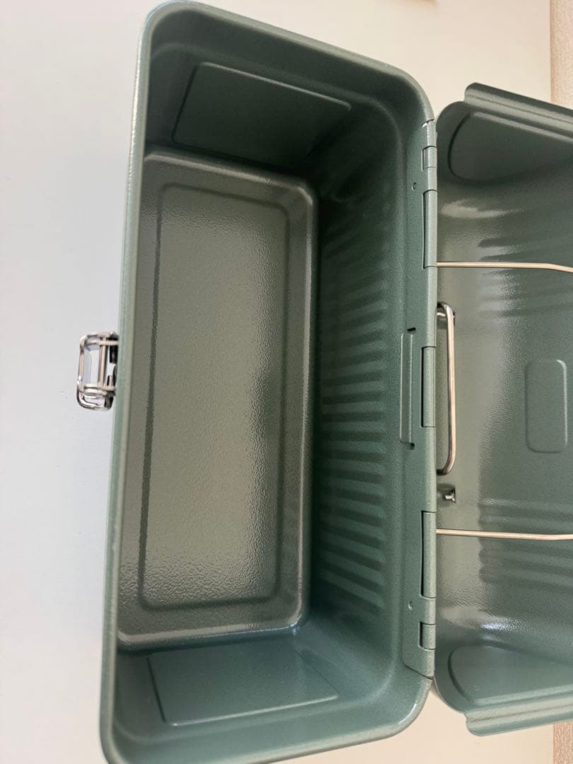 【正規品　新品】STANLEY スタンレー　ランチボックス 5.2Lカーキ