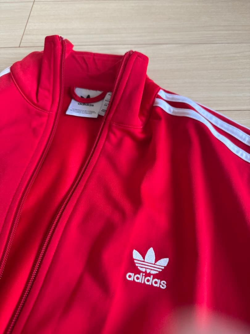 adidas レッド ジャージジャケット M