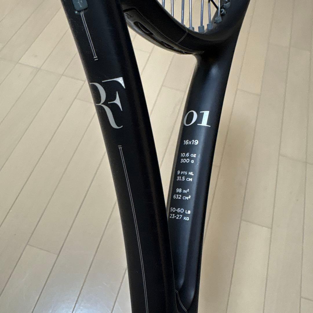 WILSON RF01 / テニスラケット