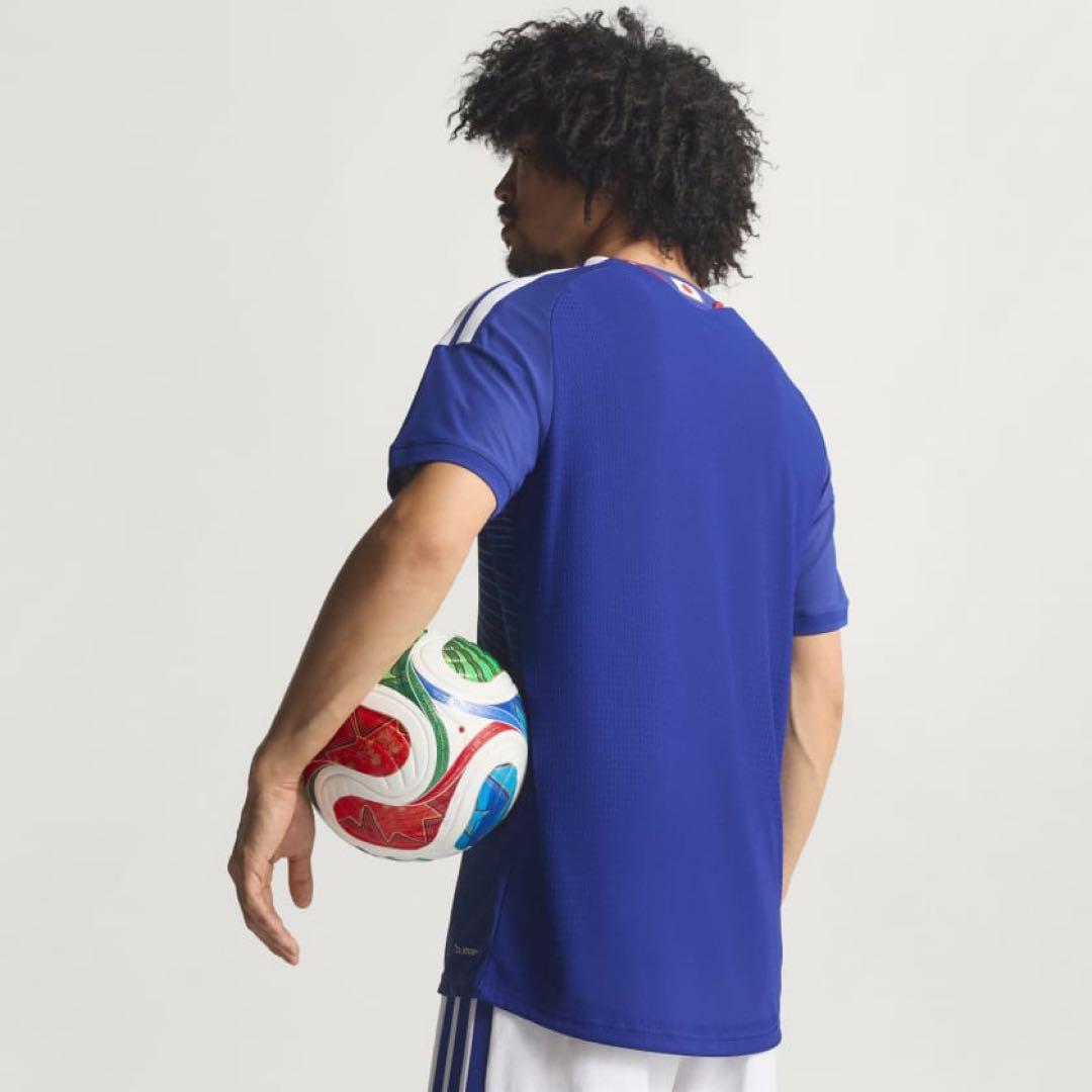 【新品未使用】2026年サッカー 日本代表 ユニフォーム L 正規品