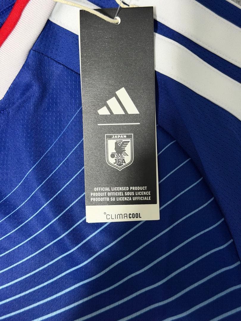 【新品未使用】2026年サッカー 日本代表 ユニフォーム L 正規品