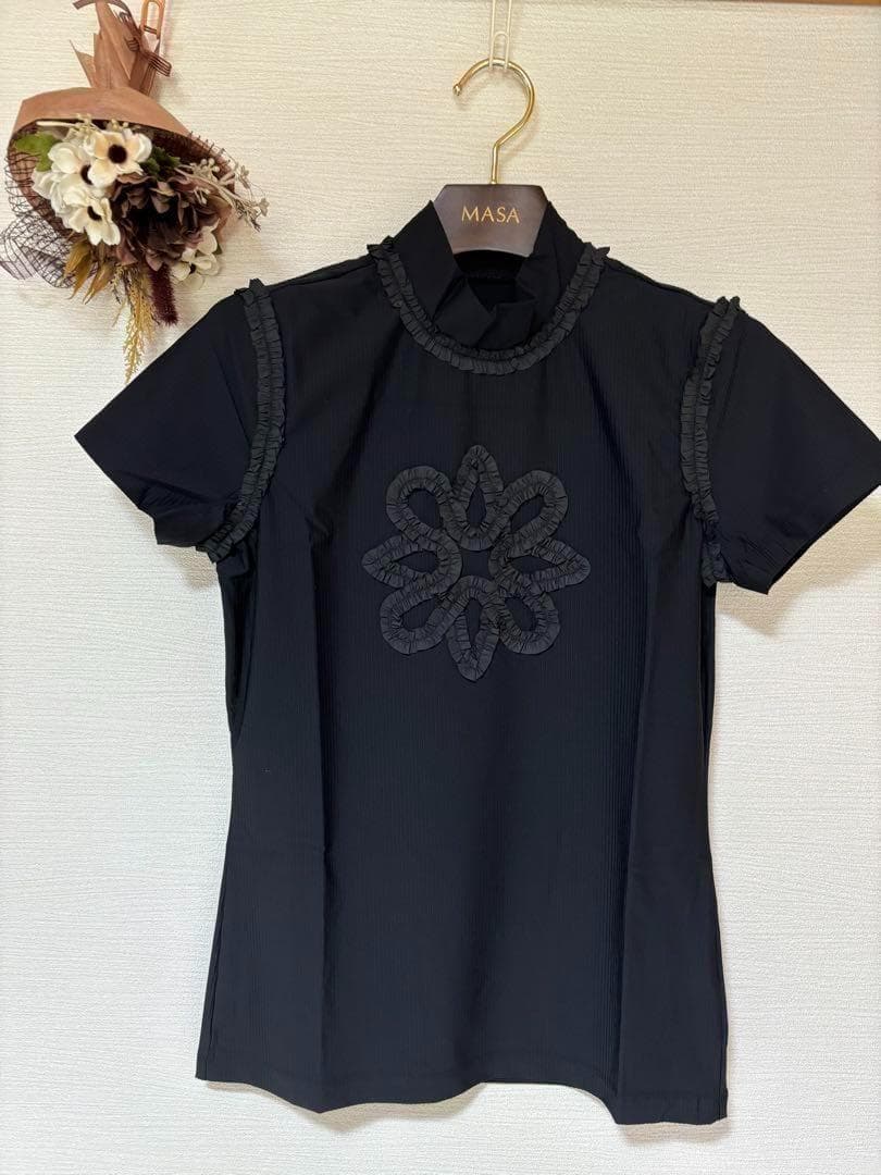 【新品】サウスケープゴルフウェア　ハイネック　花モチーフ⚫︎トップス　半袖