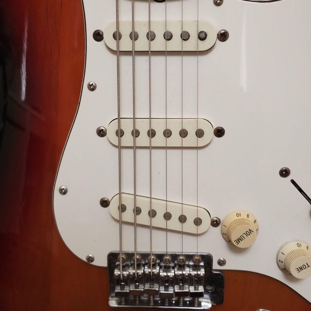 Fender Stratocaster サンバースト sss