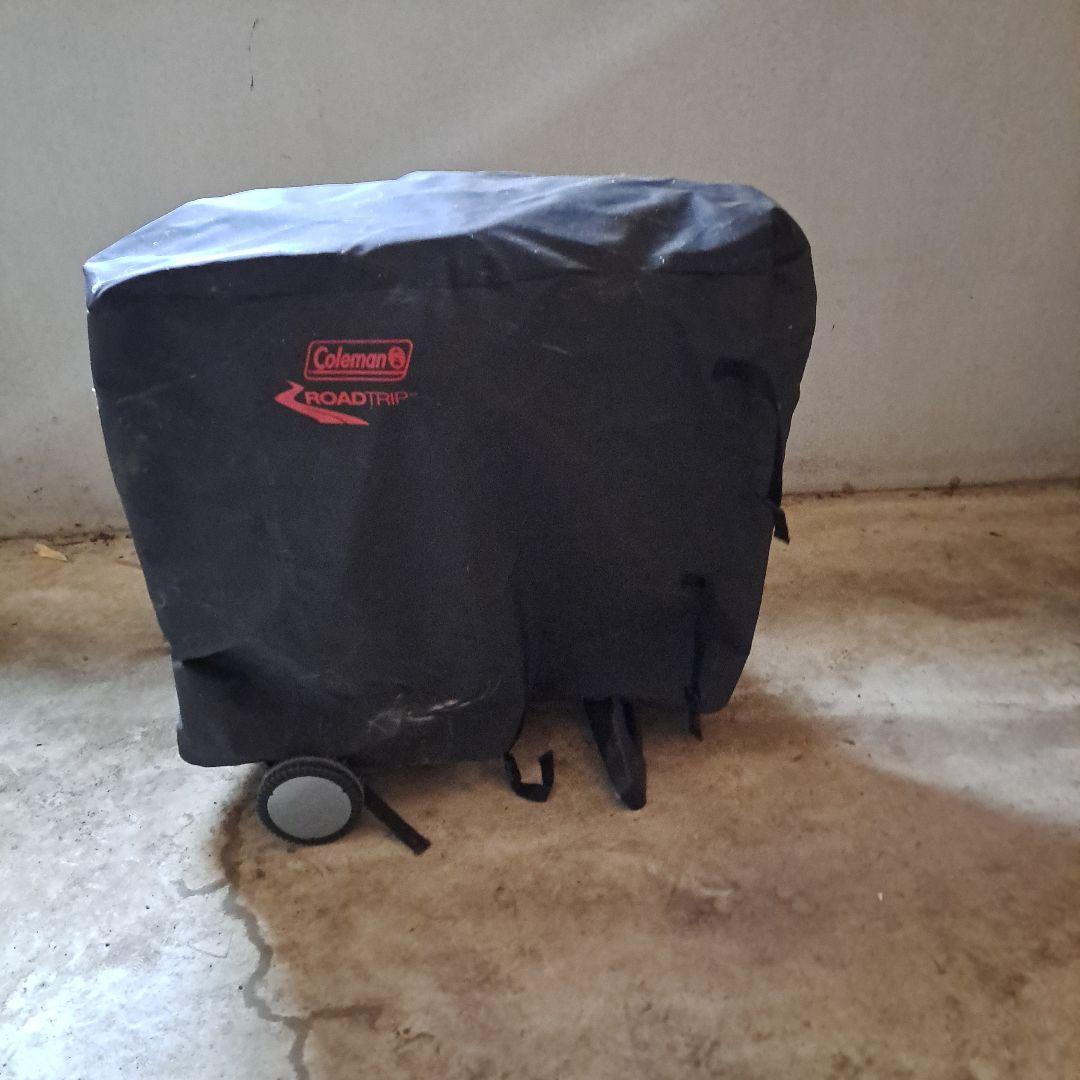 Coleman アウトドア　コンロ 赤　中古品
