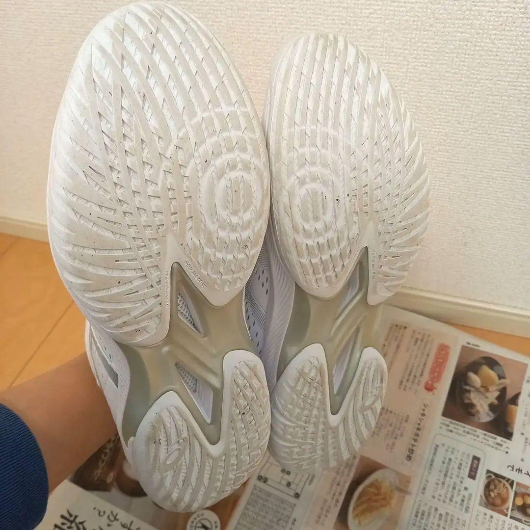 ASICS バスケットボールシューズ ホワイト　ゲルフープ V16 25.5cm