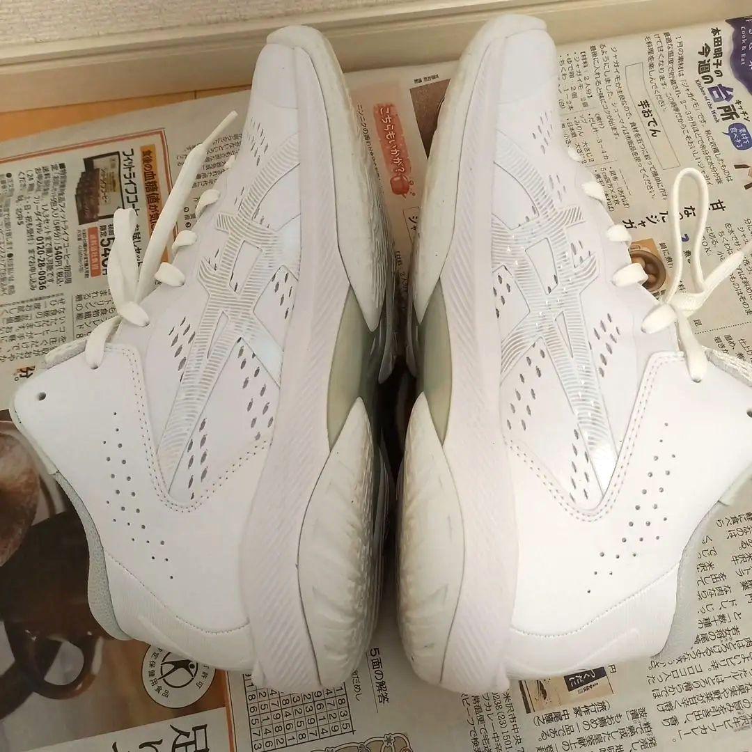 ASICS バスケットボールシューズ ホワイト　ゲルフープ V16 25.5cm