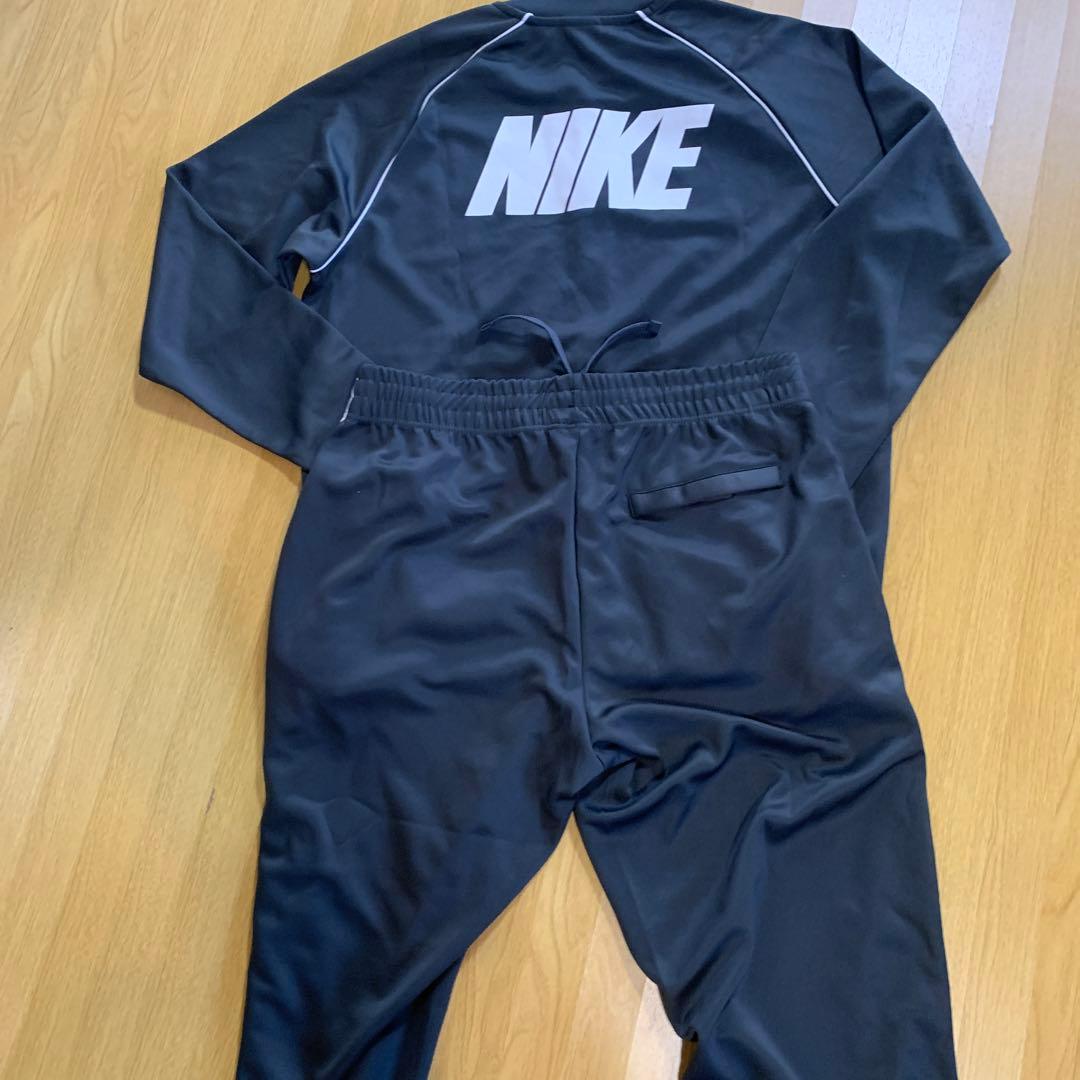 NIKE ジャージ　上下セット