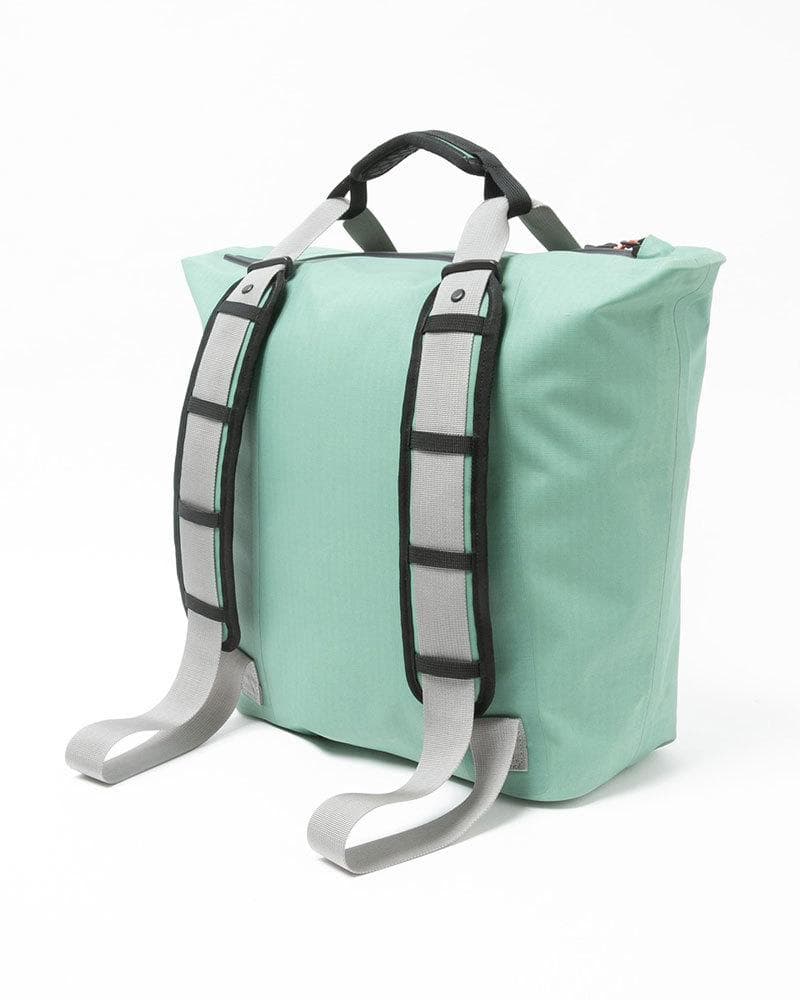 新品！正規品! Dakine（ダカイン）CyclonTotePacks27L