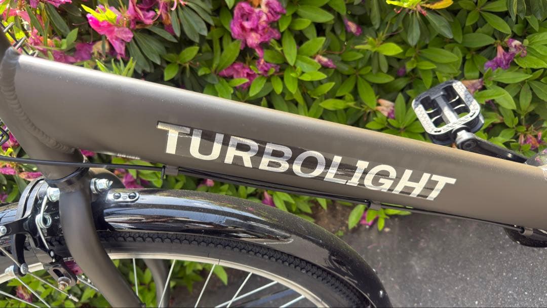 【引き取り限定】TURBULIGHT シティサイクル カーキ　前カゴ・ライト付き