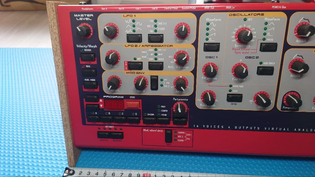 【自作スタンド付き】Clavia Nord Rack 2 　シンセサイザー