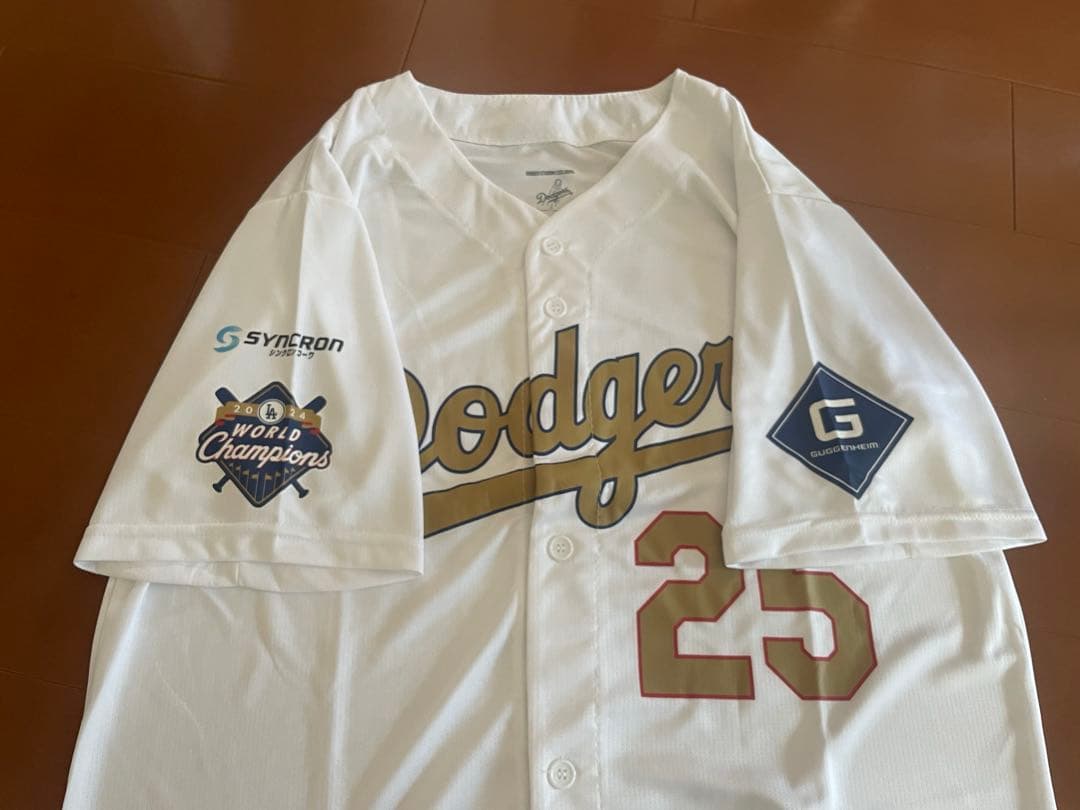 Dodgers ユニフォーム ゴールドプレイヤーEDAMN 25