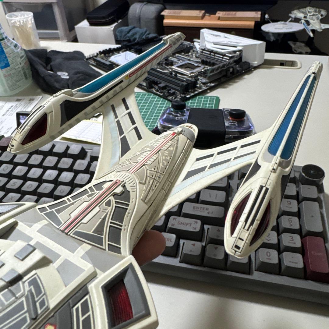 【中古品】バンダイ スタートレック USSエンタープライズ NCC-1701-E