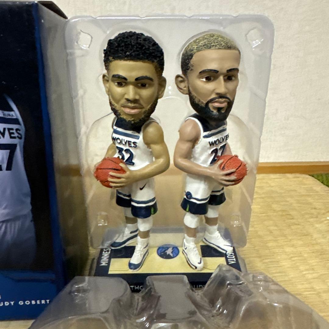 【E003②】2022-2023 NBA WOLVES ミネソタ　バブルヘッド