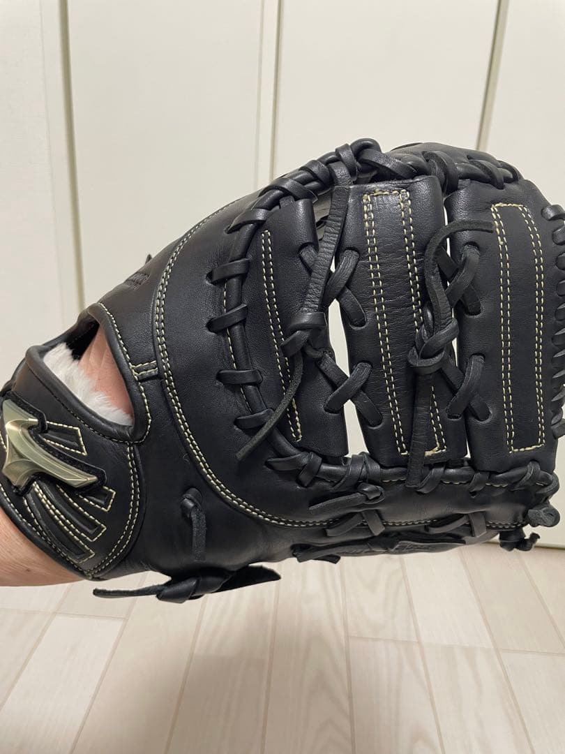 【美品】ミズノ Global Elite 軟式 ファーストミット 村上宗隆モデル