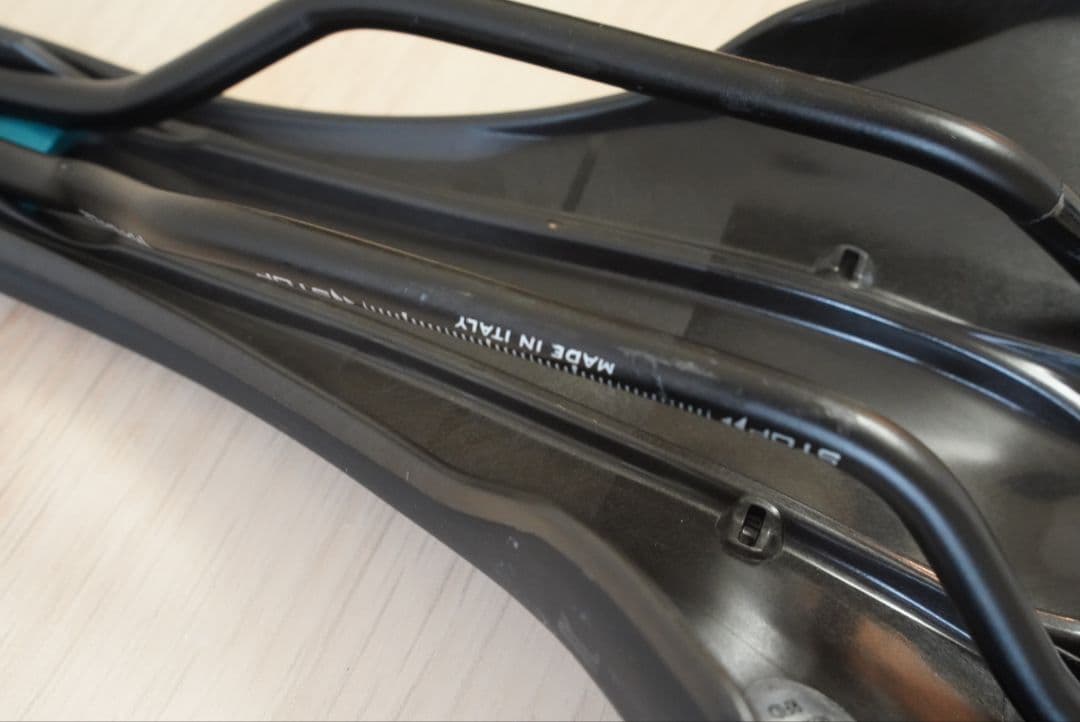 Selle Italia SLR Boost Lサイズ 穴無し