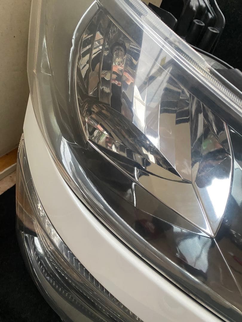 トヨタ ヴェルファイア 20系 前期 純正ヘッドライト 左右セット HID