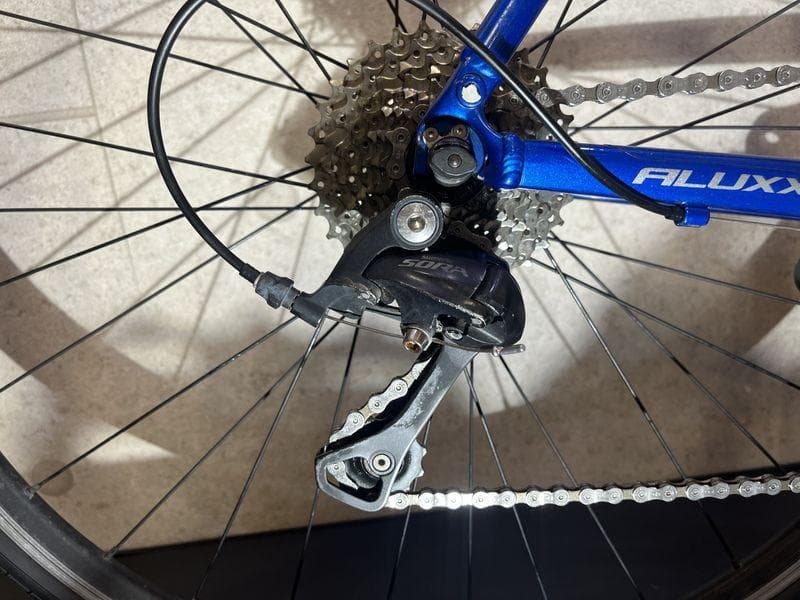 GIANT DEFY 3 M SORA　ジャイアント　ロードバイク