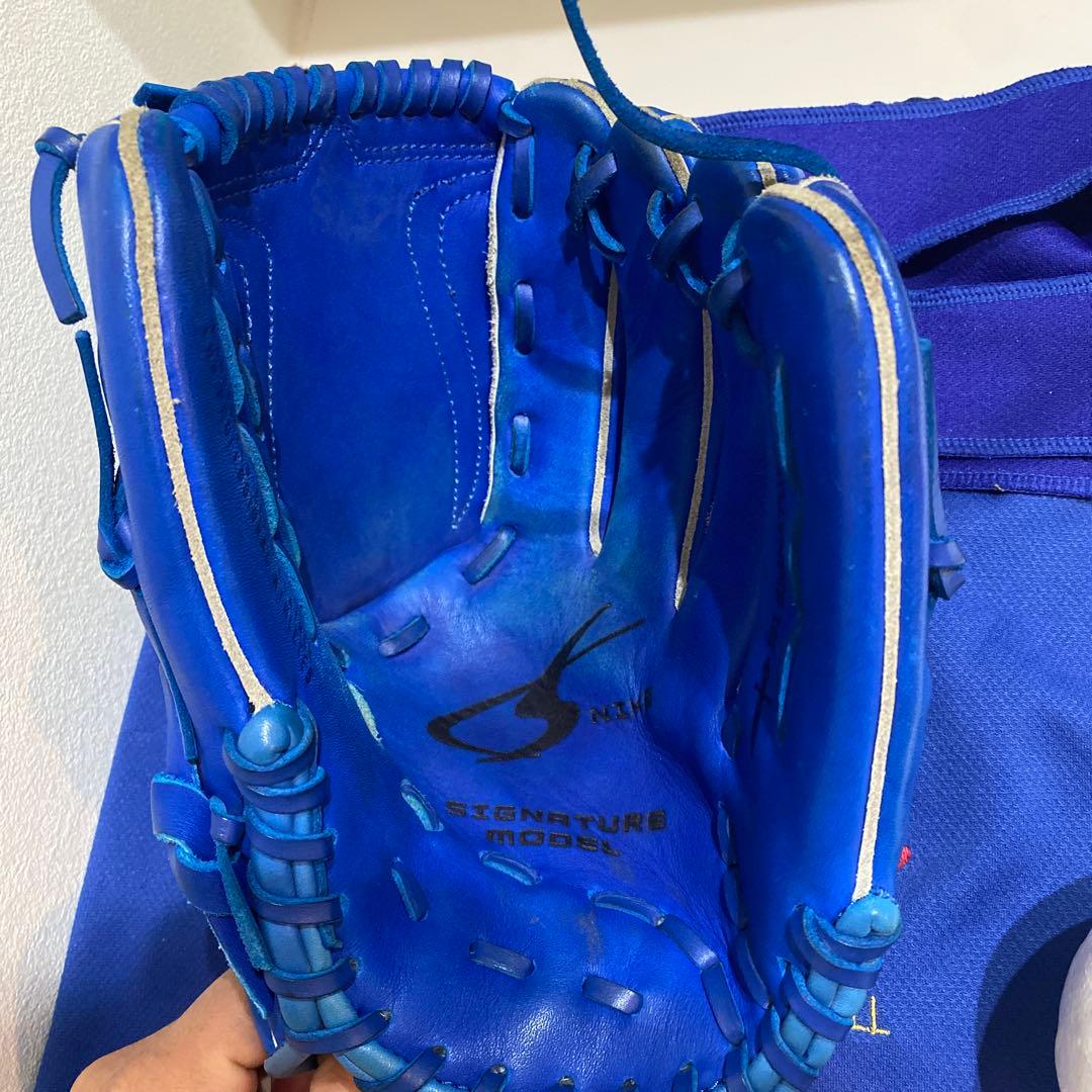 ★出品4月25日まで！★ 一般軟式グローブ　投手用　ナイキ　岩隈モデル　袋付き